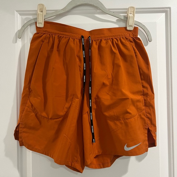 Nike men’s running shorts - Picture 1 of 4